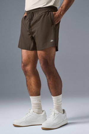 Alo Yoga 7" Circuit Miesten Shortsit Espresso | Suomi 0498-UNQWH