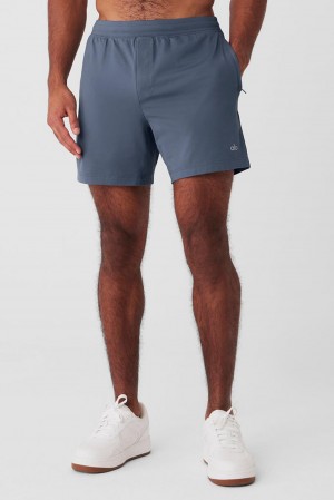 Alo Yoga 7" Conquer React Performance Miesten Shortsit Bluestone | Suomi 8621-GQVHC