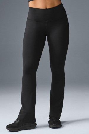 Alo Yoga Airbrush High-Waist Bootcut Naisten Leggings Mustat | Suomi 4658-FIPGC