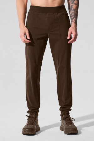Alo Yoga Co-Op Miesten Housut Espresso | Suomi 6031-MXYKA