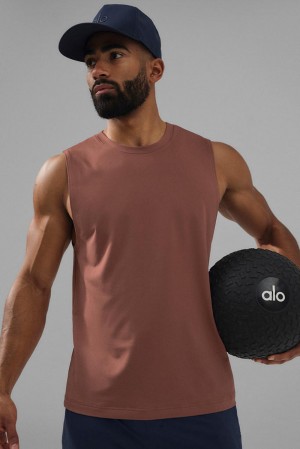 Alo Yoga Conquer Muscle Miesten Juoksupaidat Chestnut | Suomi 1374-HGEND