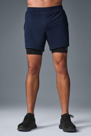 Alo Yoga Conquer React 2-In-1 Performance Miesten Shortsit Laivastonsininen Mustat | Suomi 3709-GFBXI