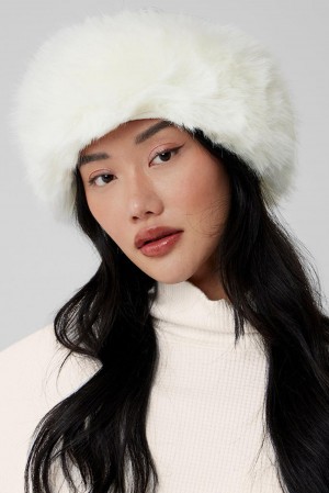 Alo Yoga Faux Fur Wintersun Naisten Panta Ivory | Suomi 2907-HZKWX