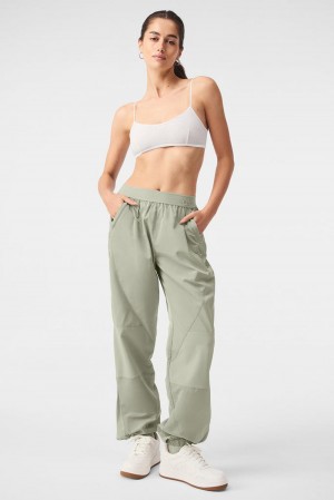 Alo Yoga Mixed Media Reinvention Naisten Jogger Housut Limestone | Suomi 8739-GQRVW