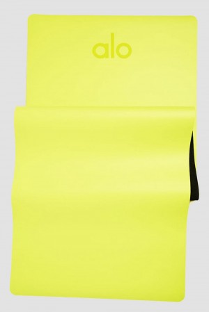 Alo Yoga Warrior Miesten Mats Highlighter | Suomi 7249-OCTMU