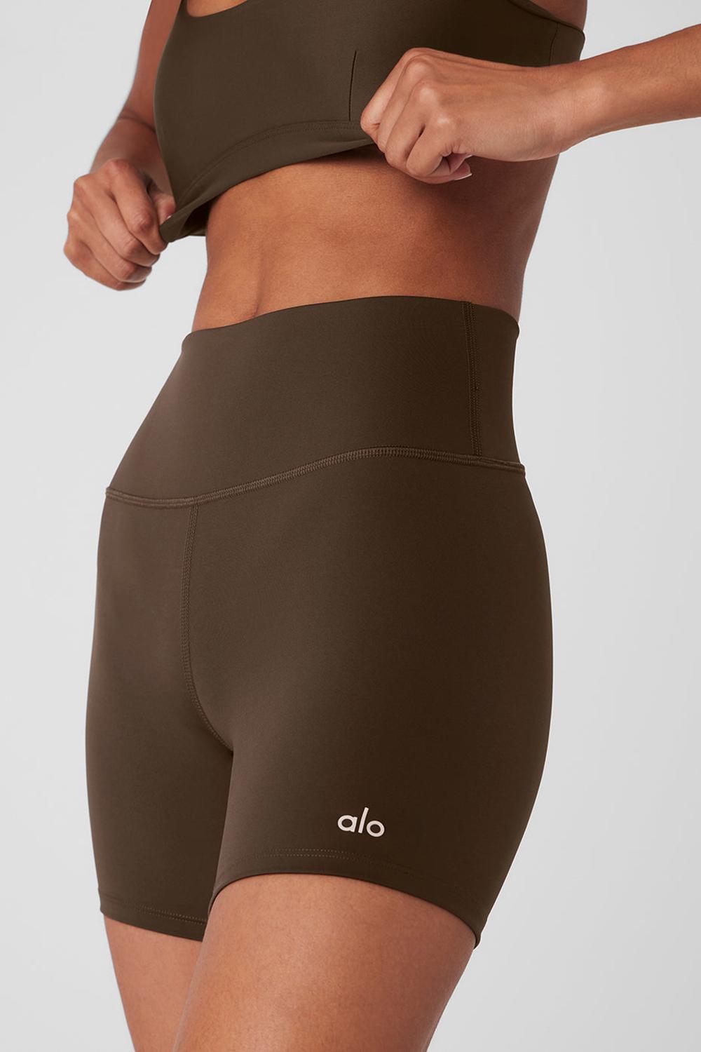Alo Yoga 5
