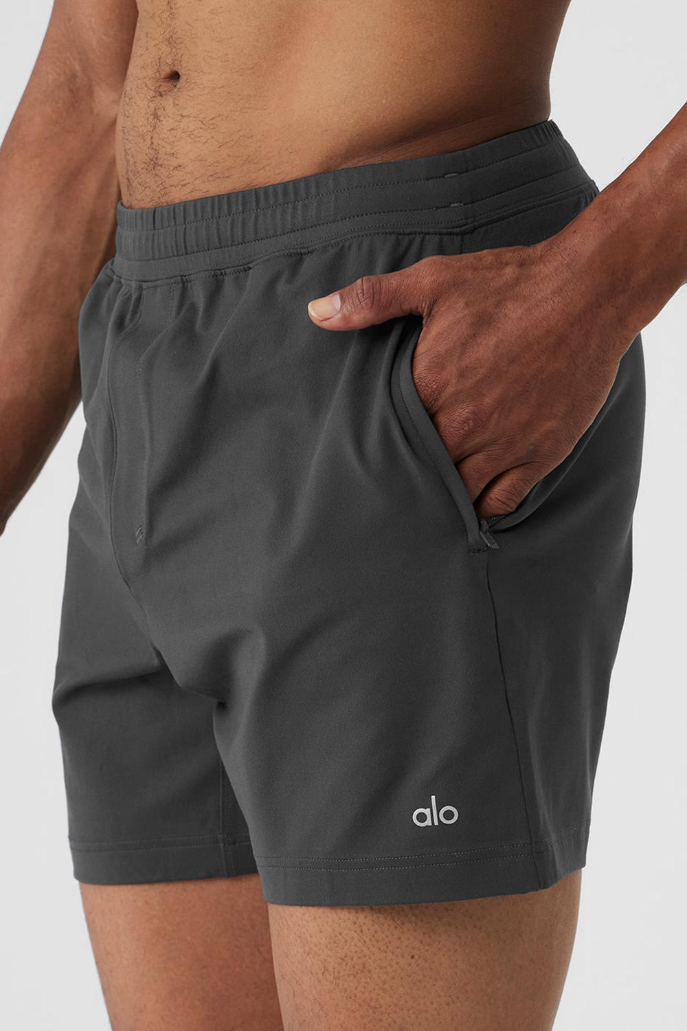 Alo Yoga 7