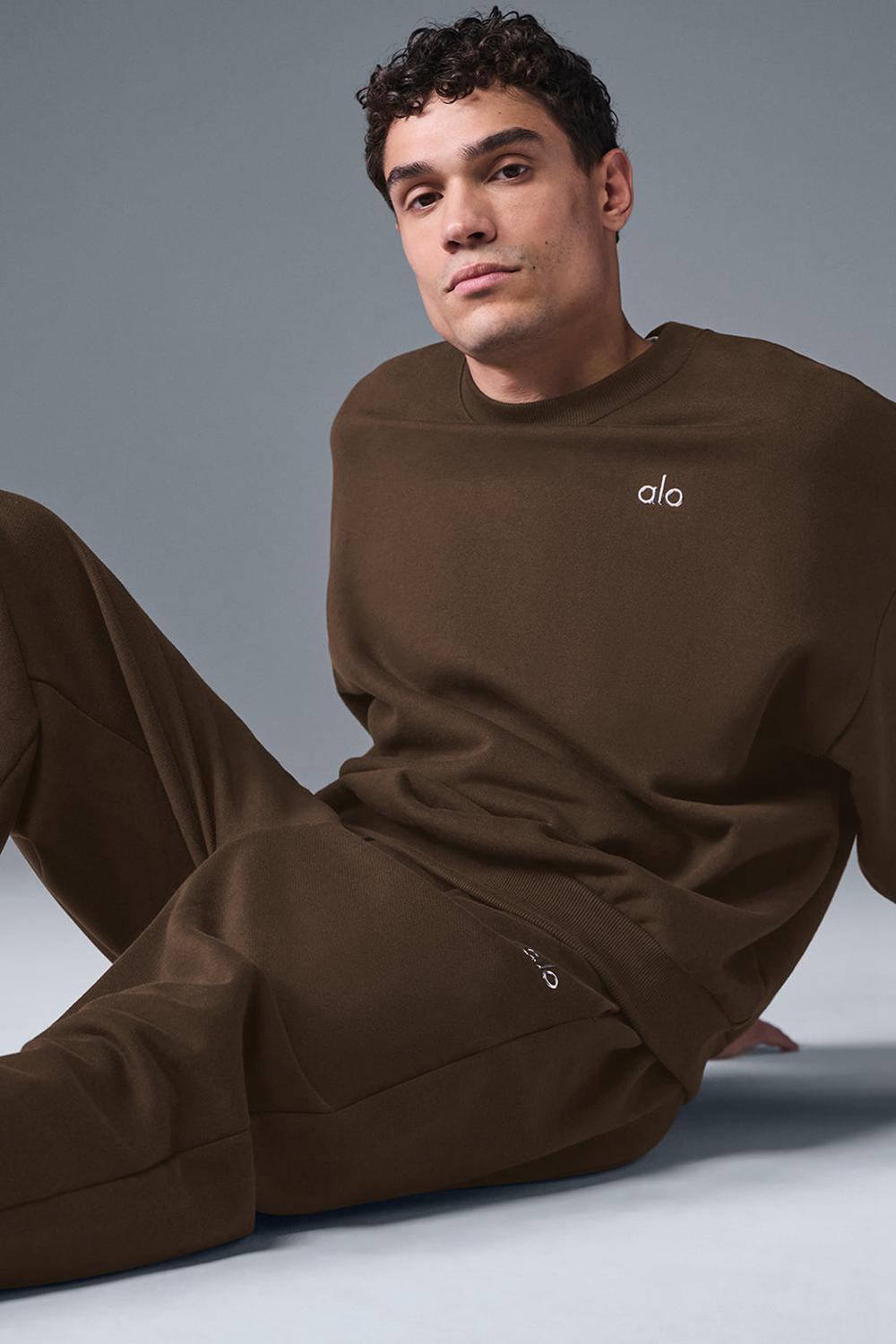 Alo Yoga Accolade Crew Neck Miesten Villapusero Espresso | Suomi  5873-KFOMX