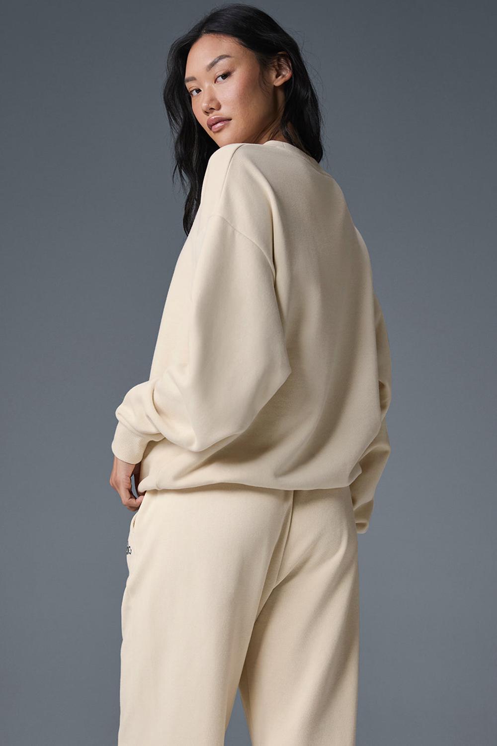 Alo Yoga Accolade Crew Neck Naisten Villapusero Oat Milk | Suomi  4736-SXMVK