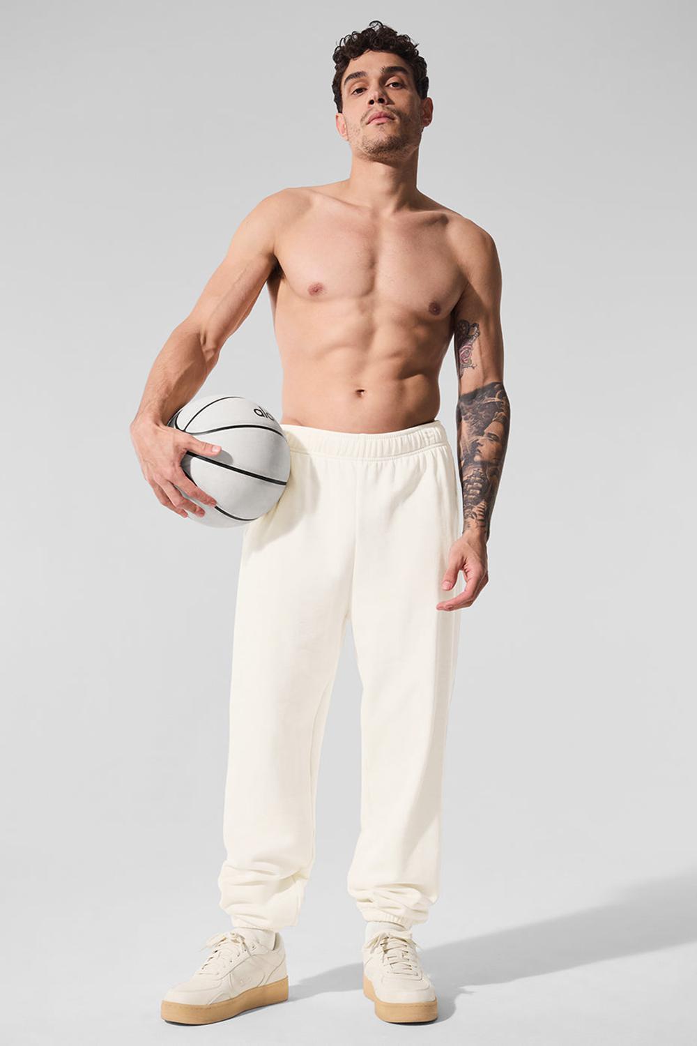 Alo Yoga Accolade Miesten Collegehousut Ivory | Suomi  3164-EULYQ