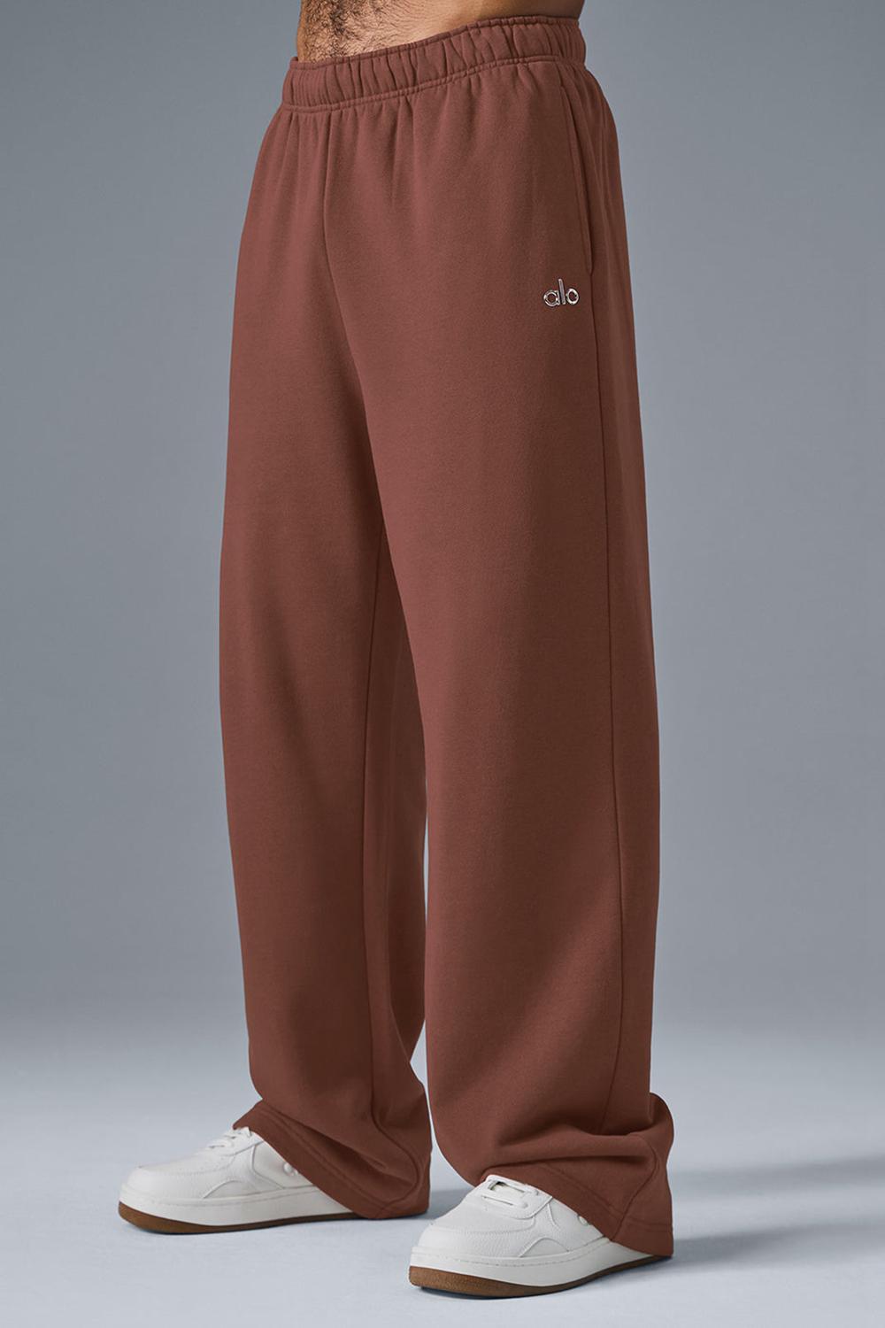 Alo Yoga Accolade Straight Leg Miesten Collegehousut Chestnut | Suomi  3450-VJQGR