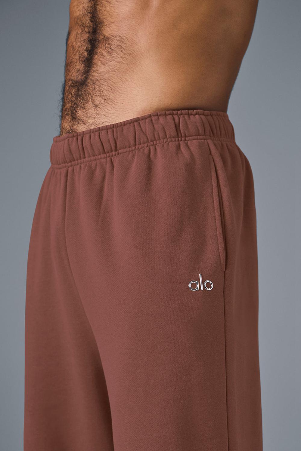 Alo Yoga Accolade Straight Leg Miesten Collegehousut Chestnut | Suomi  3450-VJQGR