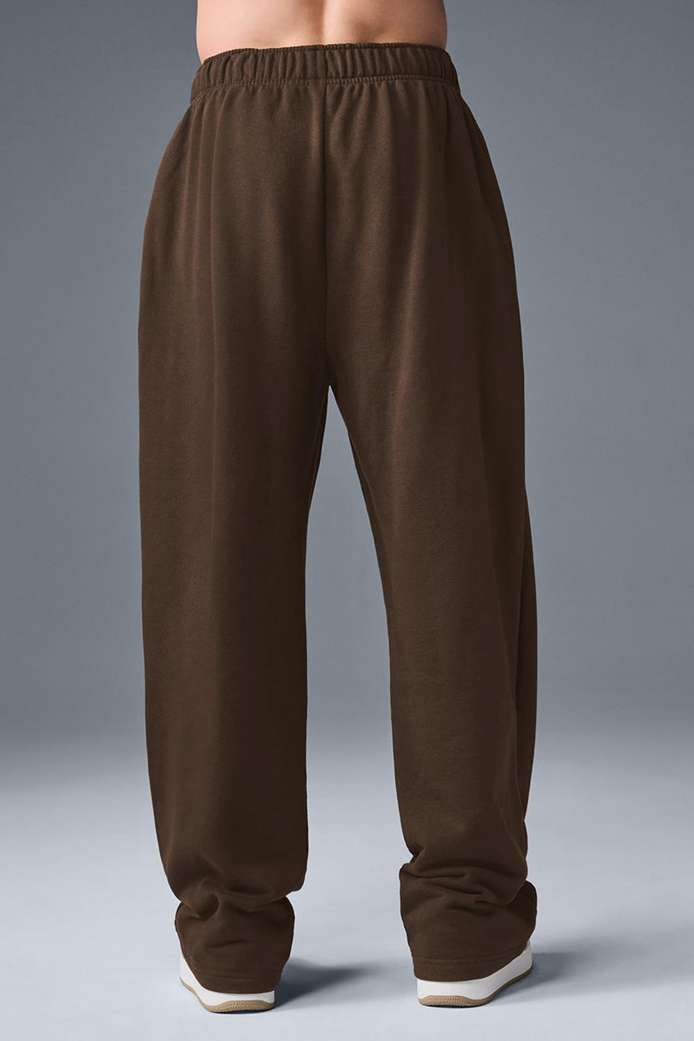 Alo Yoga Accolade Straight Leg Miesten Collegehousut Espresso | Suomi  5784-BKNAJ