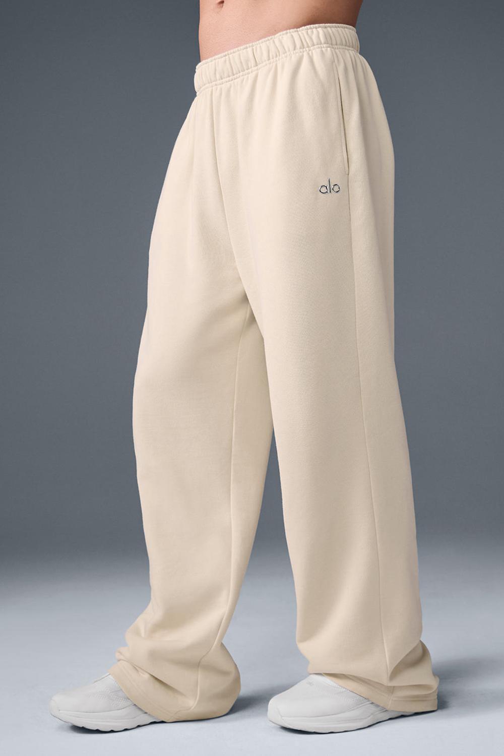 Alo Yoga Accolade Straight Leg Miesten Collegehousut Oat Milk | Suomi  0924-URLXZ