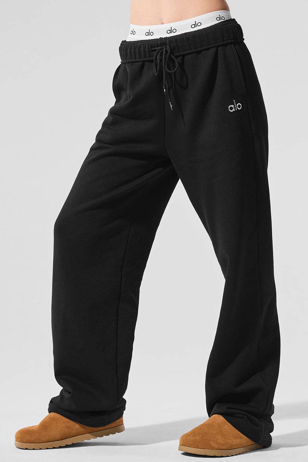 Alo Yoga Accolade Straight Leg Naisten Collegehousut Mustat | Suomi  4793-ZBVCK