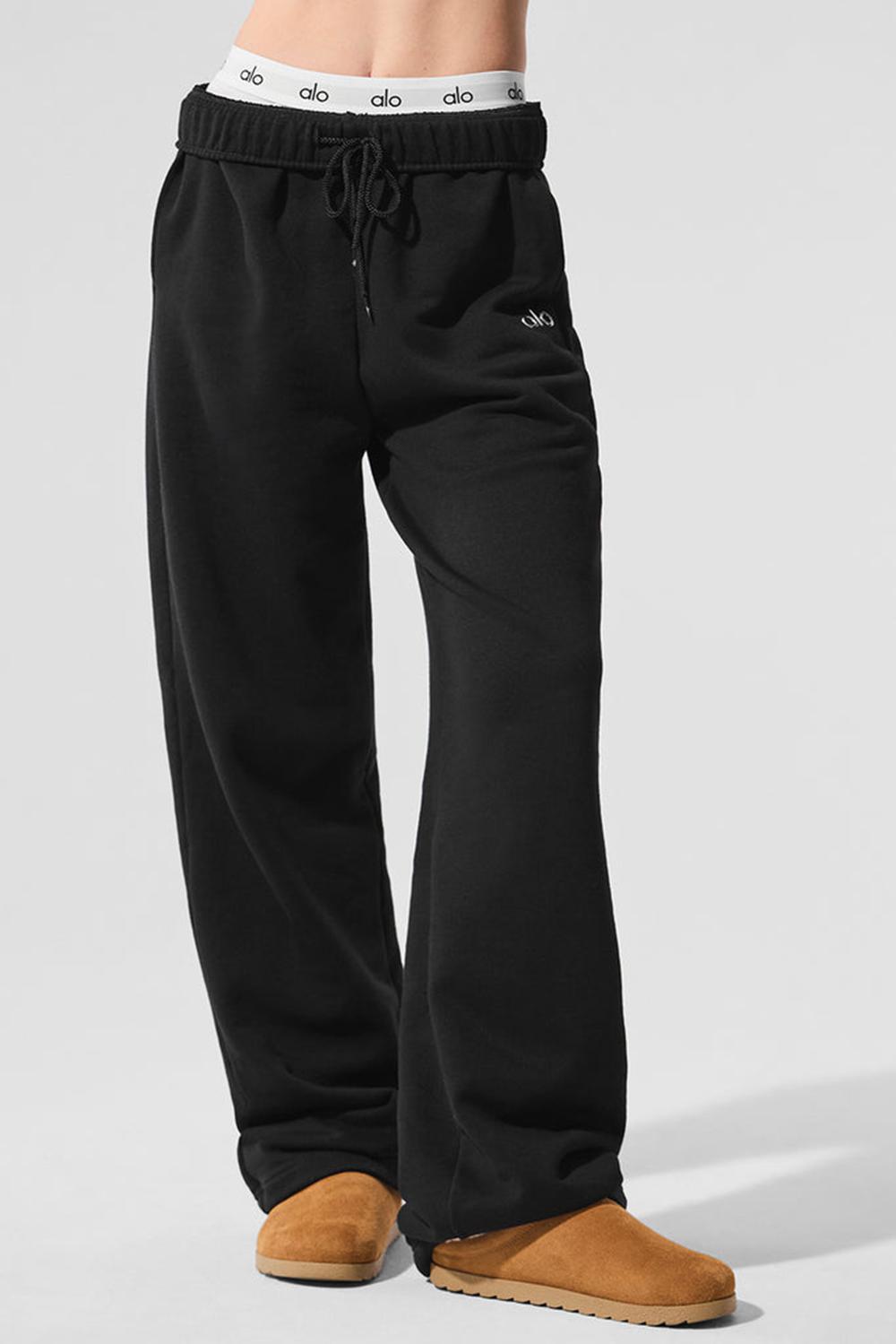 Alo Yoga Accolade Straight Leg Naisten Collegehousut Mustat | Suomi  4793-ZBVCK