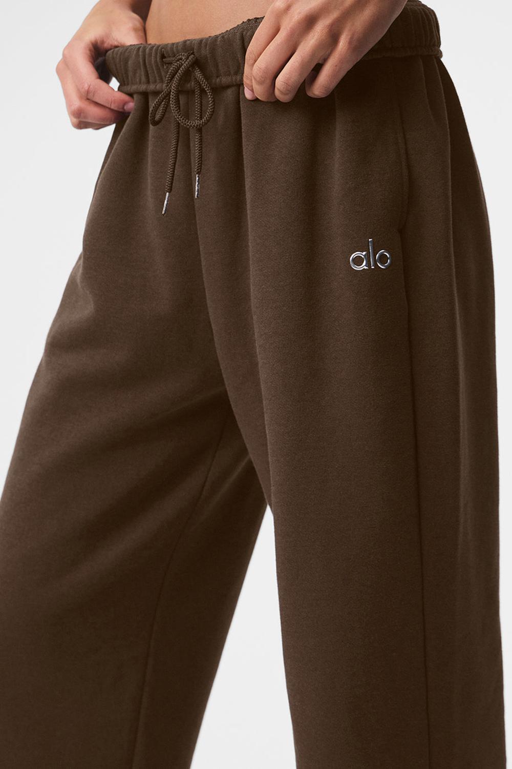 Alo Yoga Accolade Straight Leg Naisten Collegehousut Espresso | Suomi  4026-TCKRQ