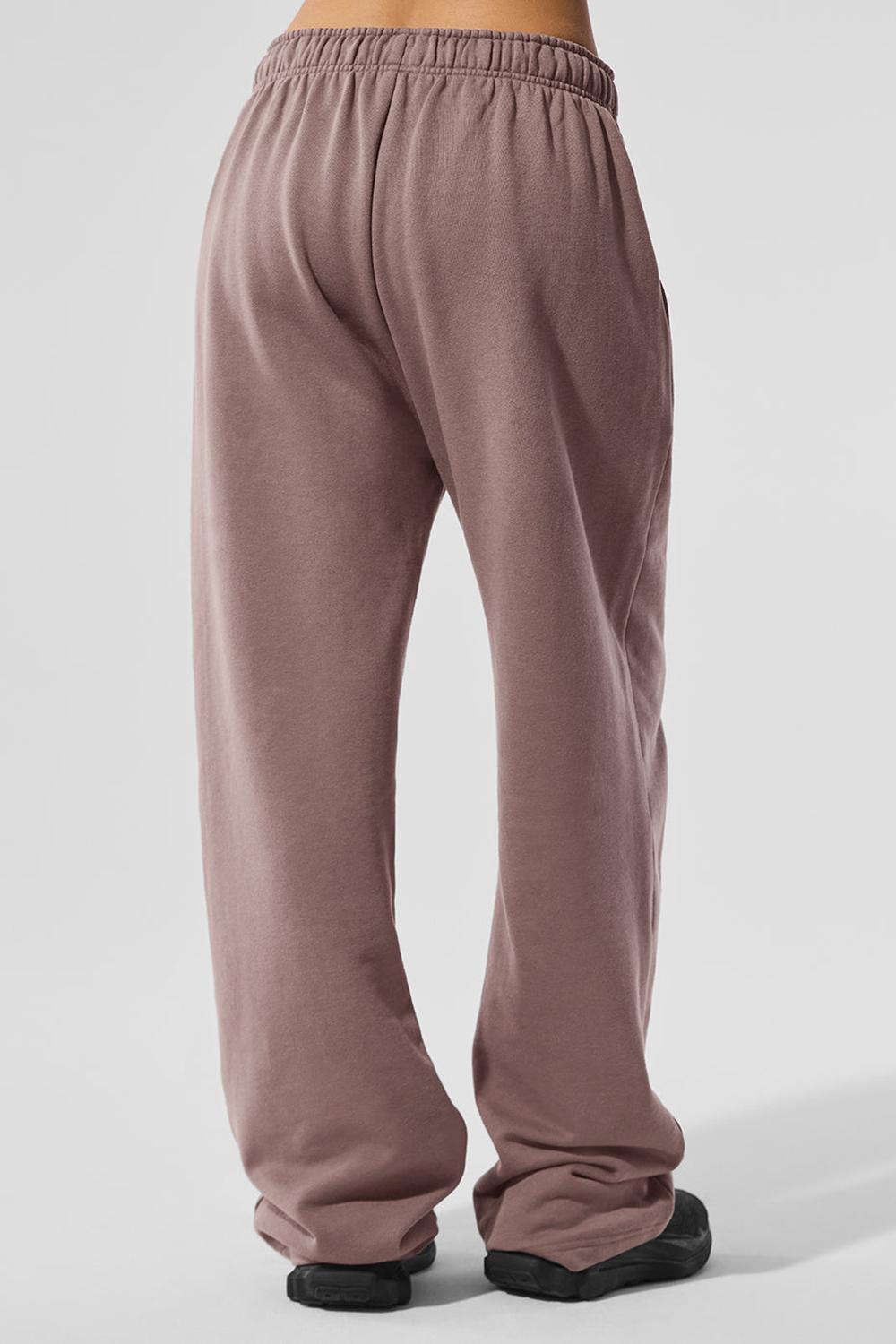 Alo Yoga Accolade Straight Leg Naisten Collegehousut Mushroom | Suomi  5294-JCGIX