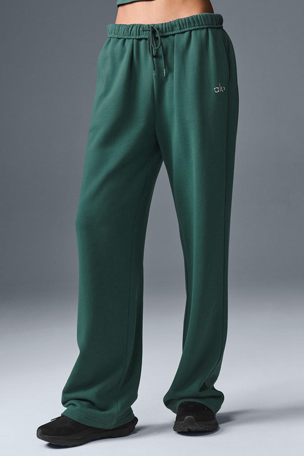 Alo Yoga Accolade Straight Leg Naisten Collegehousut Winter Ivy | Suomi  9238-ARYOT