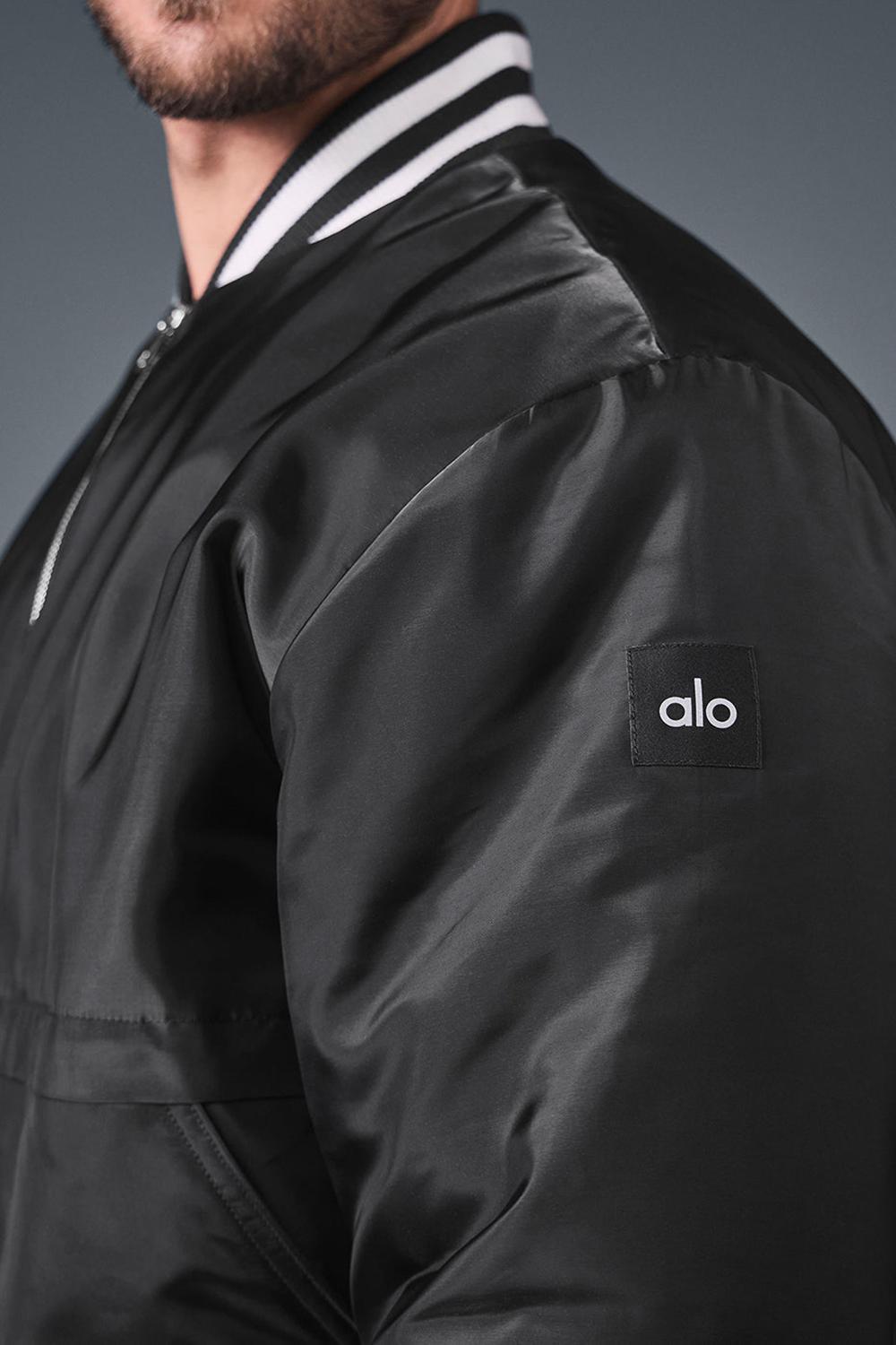 Alo Yoga Afterglow Varsity Miesten Takit Mustat | Suomi  6308-KMVAP