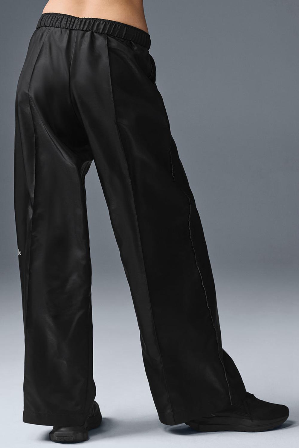 Alo Yoga Afterglow Wide Leg Track Naisten Housut Mustat | Suomi  5239-TQYDW