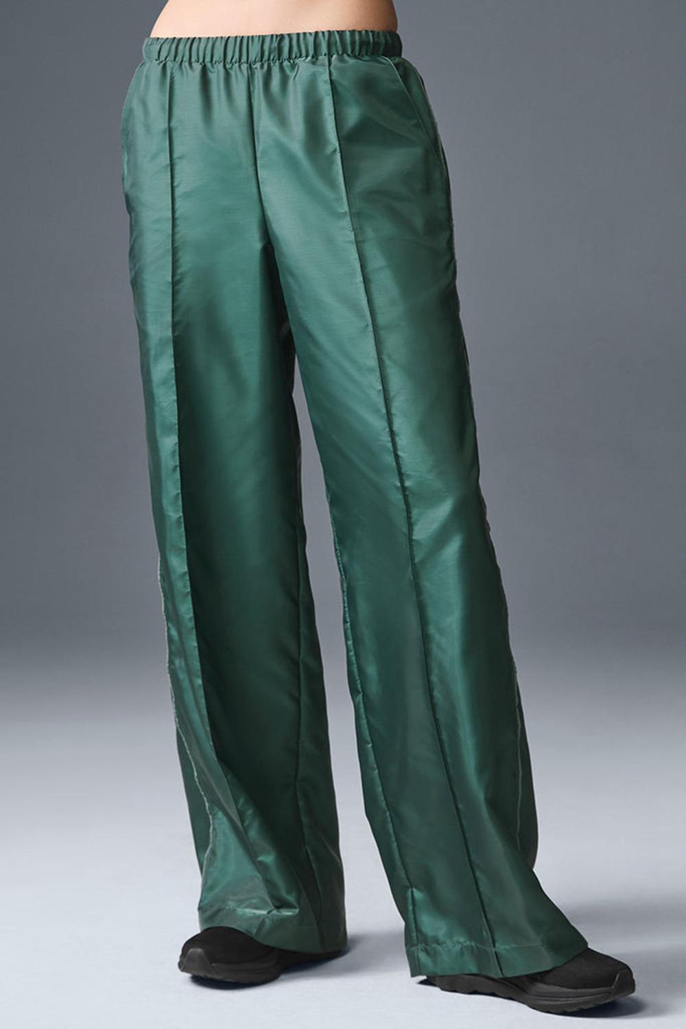 Alo Yoga Afterglow Wide Leg Track Naisten Housut Winter Ivy | Suomi  8735-TZDLA