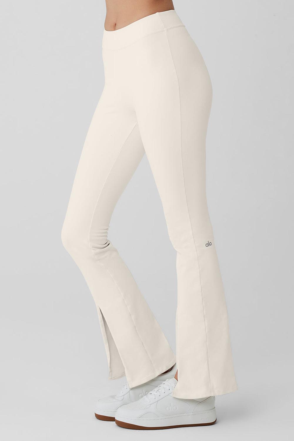 Alo Yoga Airbrush High-Waist Flutter Naisten Leggings Ivory | Suomi  1403-HRIZF