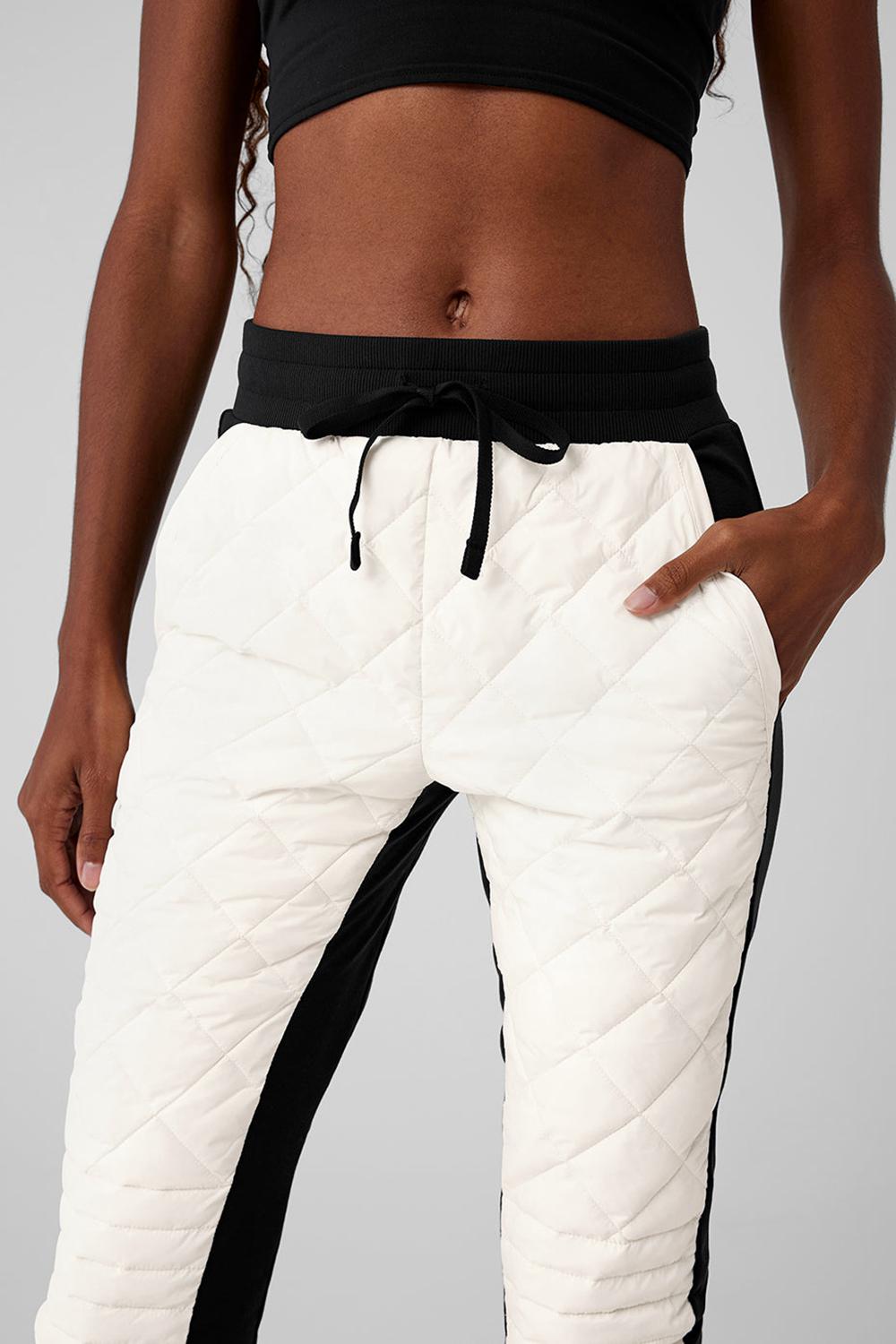 Alo Yoga Airbrush Winter Warm High-Waist Moto Naisten Housut Mustat | Suomi  1376-XSRAO