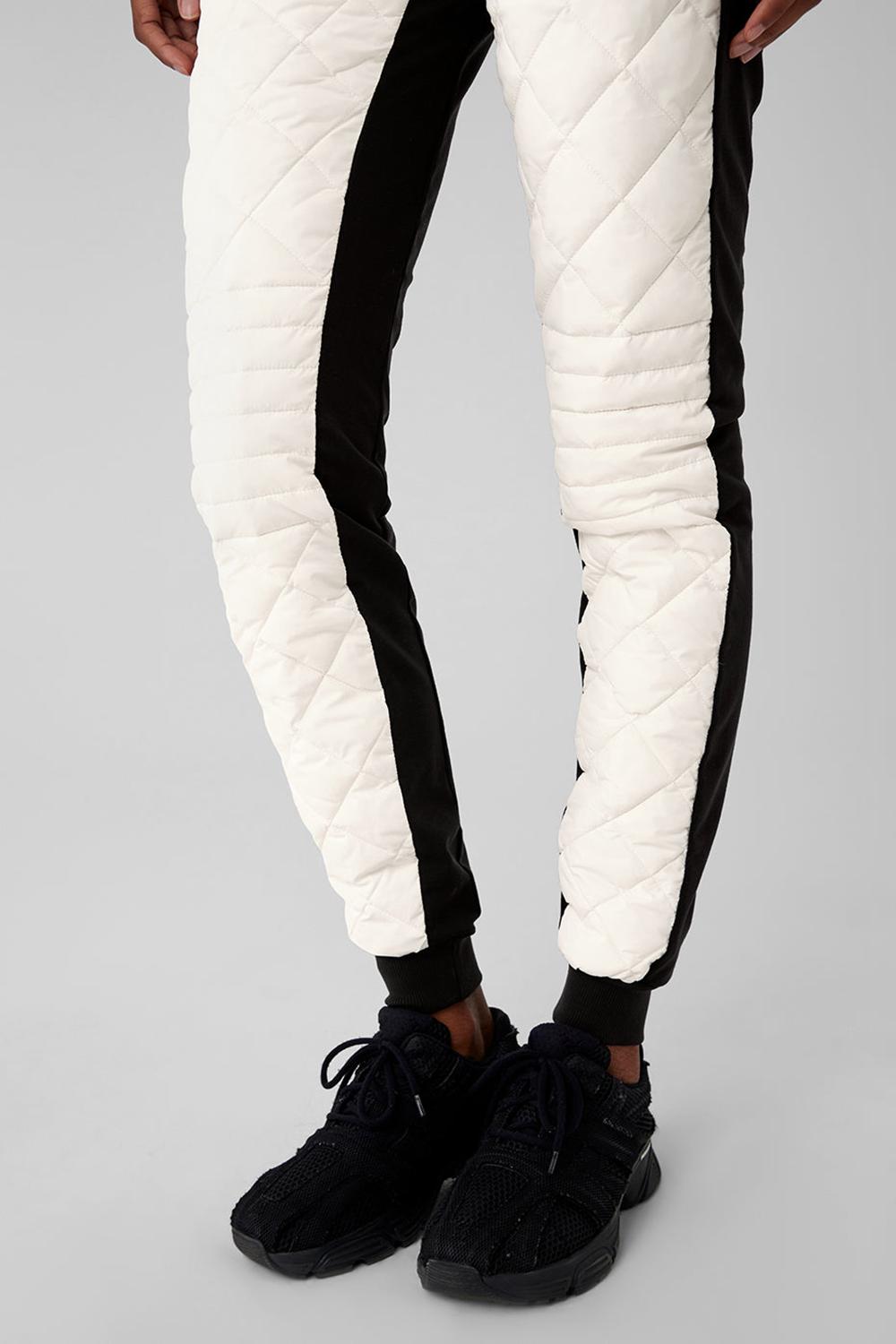 Alo Yoga Airbrush Winter Warm High-Waist Moto Naisten Housut Mustat | Suomi  1376-XSRAO