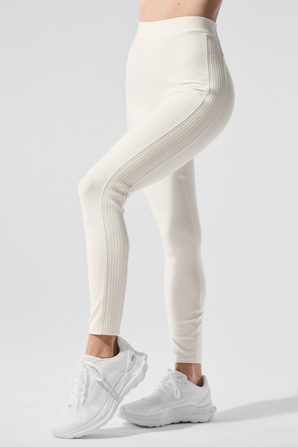Alo Yoga Airlift High-Waist 7/8 Turn It Up Naisten Leggings Ivory | Suomi  4819-ZVAUO