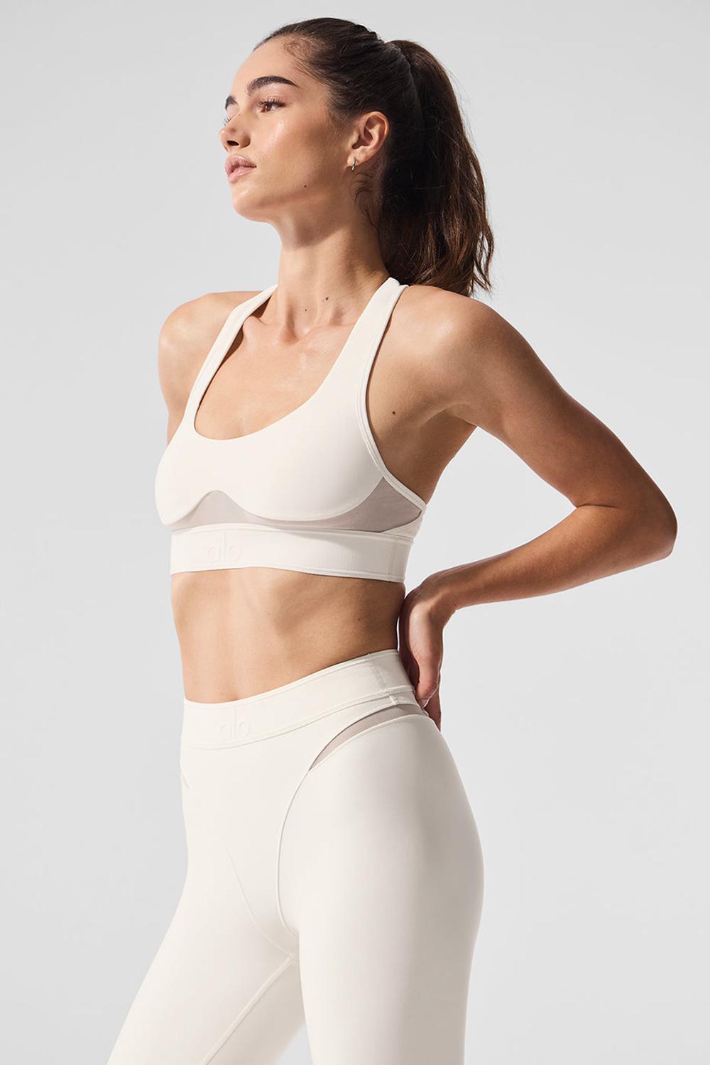 Alo Yoga Airlift Rebel Naisten Urheiluliivi Ivory | Suomi  5604-NDMHE