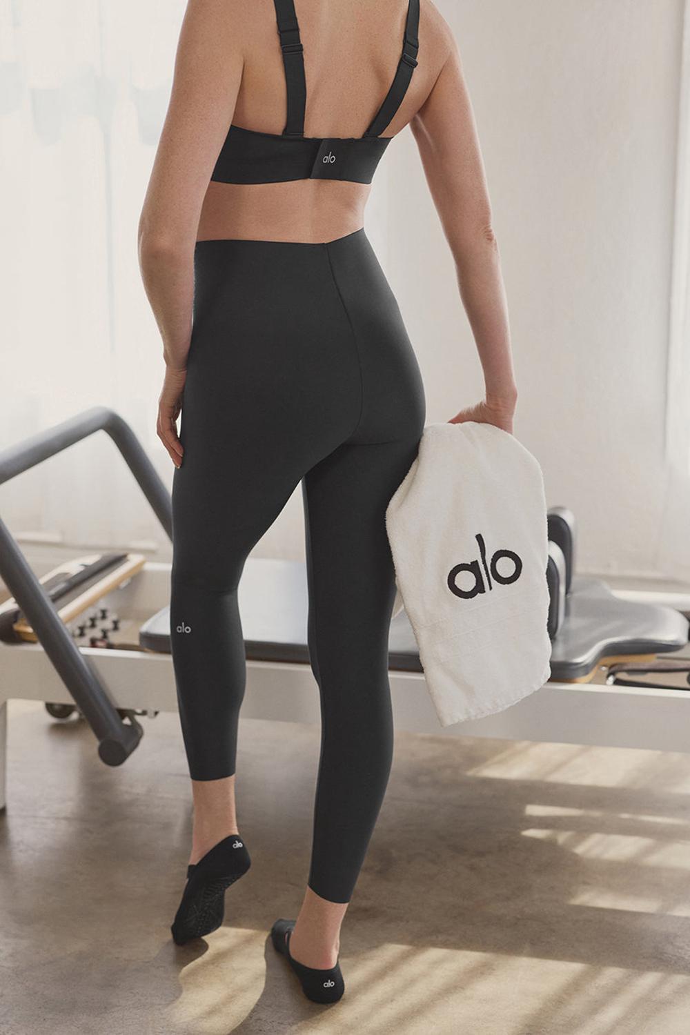 Alo Yoga Airlift Strength Extreme High-Waist 7/8 Naisten Leggings Mustat | Suomi  2018-YLQKG