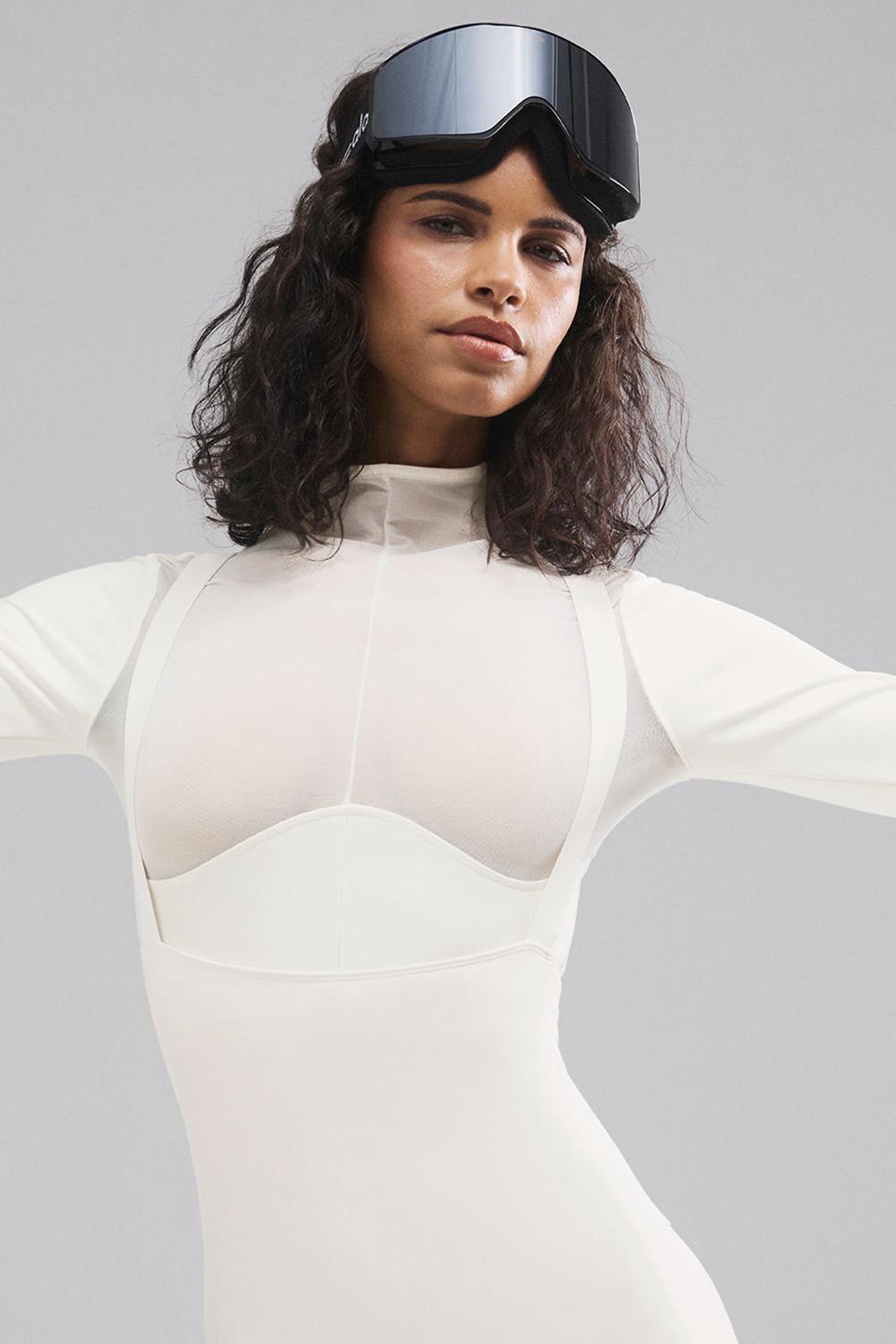 Alo Yoga Airlift Winter Warm Mesh Ski Time Naisten Pitkähihainen Ivory | Suomi  9024-KFASE