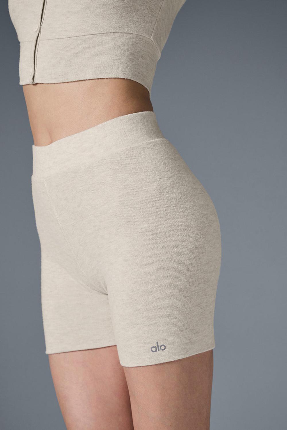 Alo Yoga Alolux High-Waist Me Time Naisten Shortsit Oatmeal Heather | Suomi  8697-IRVPQ