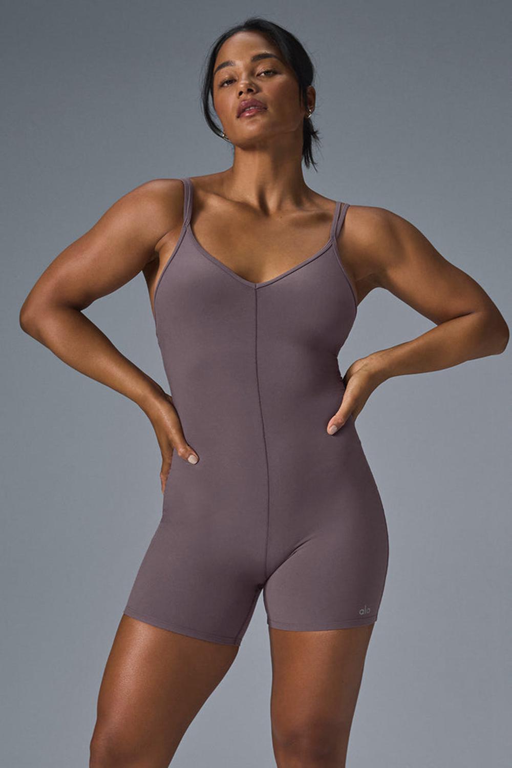 Alo Yoga Alosoft Suns Out Naisten Onesies Raisinette | Suomi  4805-FIKRX