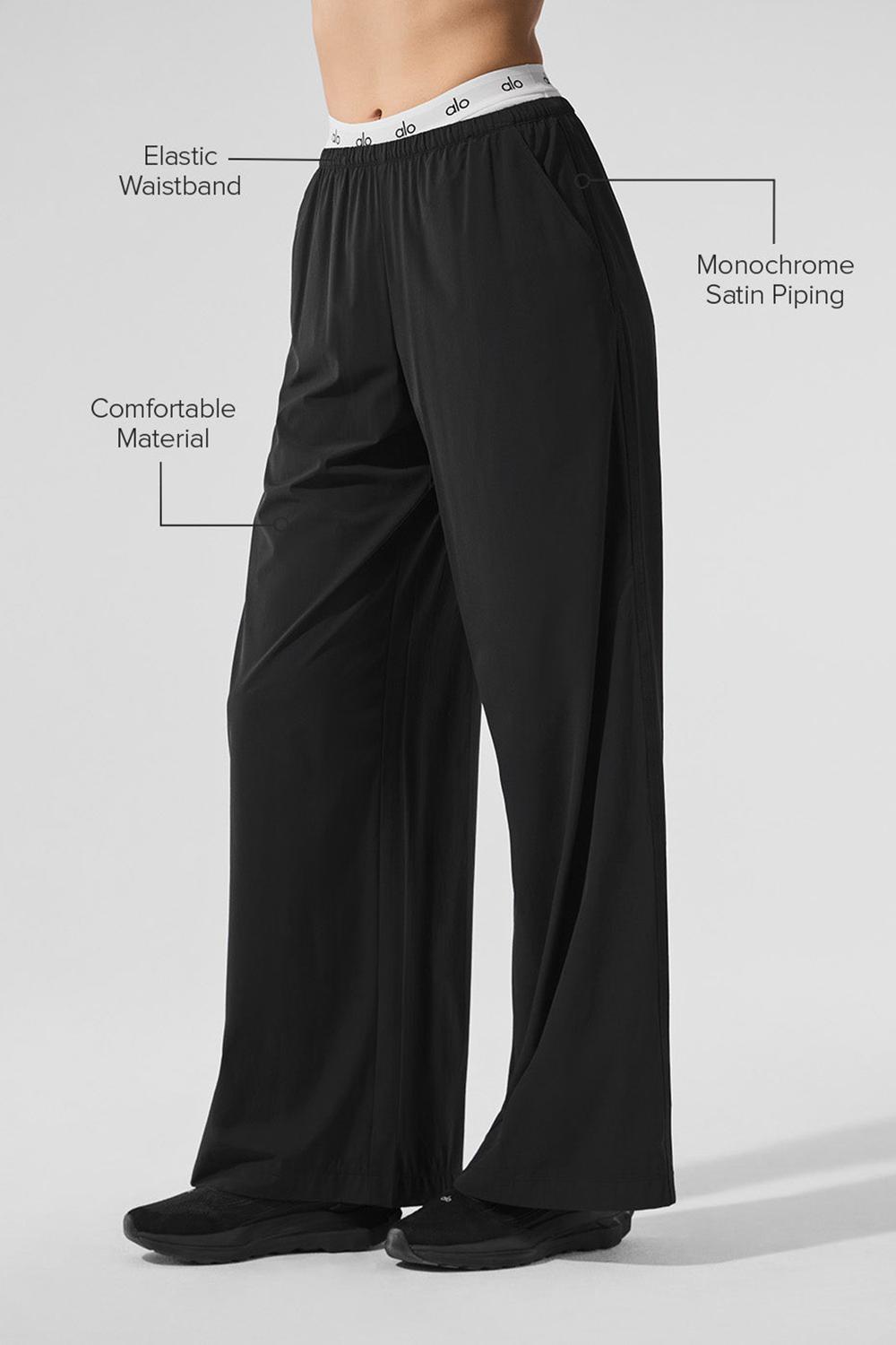 Alo Yoga Breezy Wide Leg Naisten Housut Mustat | Suomi  1856-RNVMA