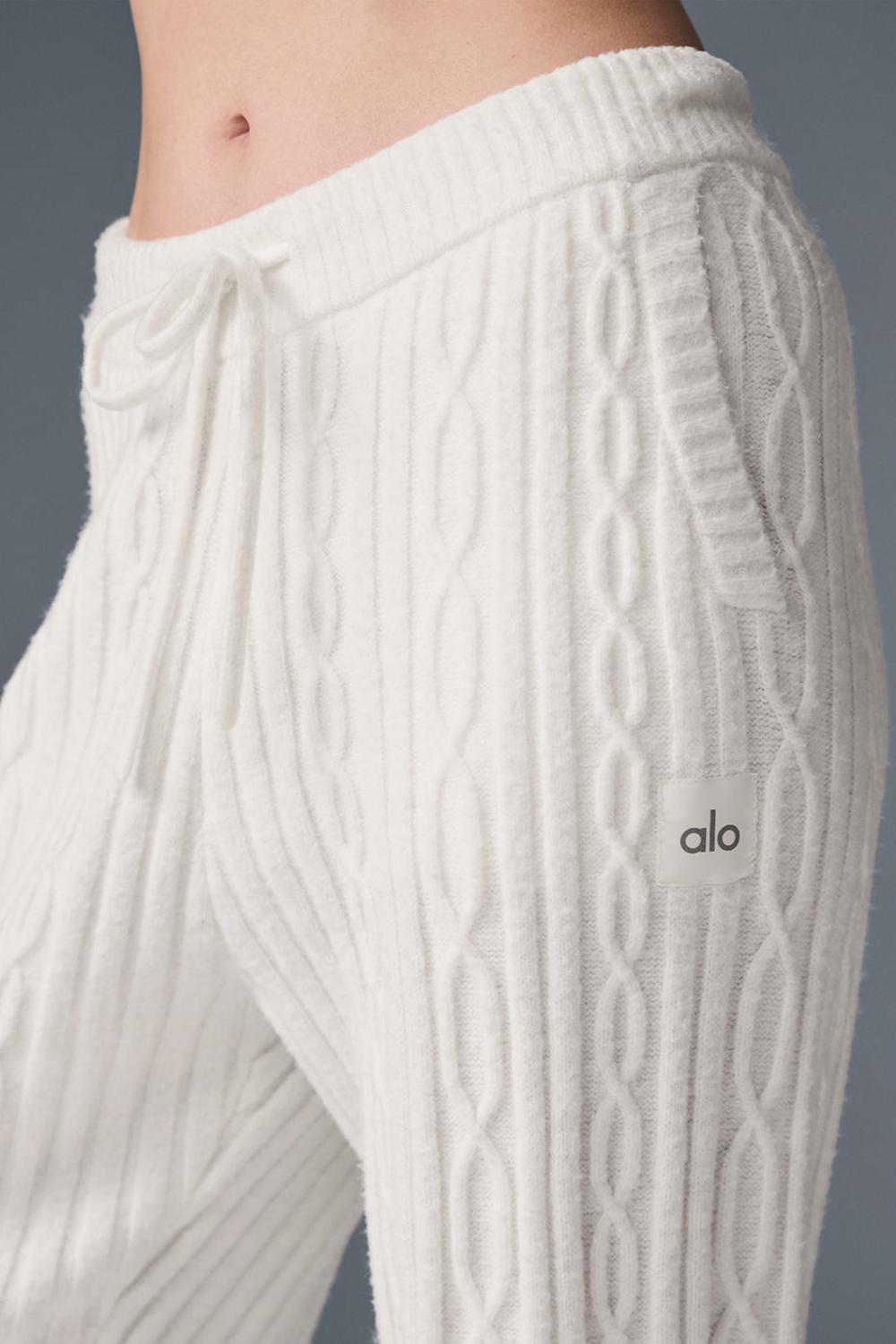 Alo Yoga Cable Knit Winter Bliss Naisten Housut Ivory | Suomi  3457-GTYLI