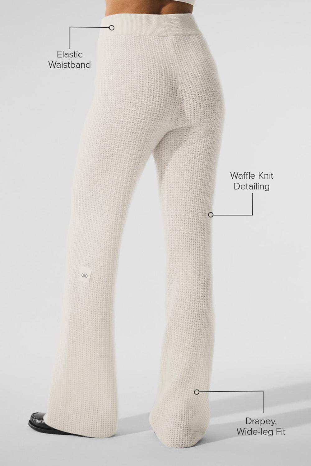 Alo Yoga Cashmere High-Waist Plush Waffle Naisten Housut Ivory | Suomi  7138-HOLSA
