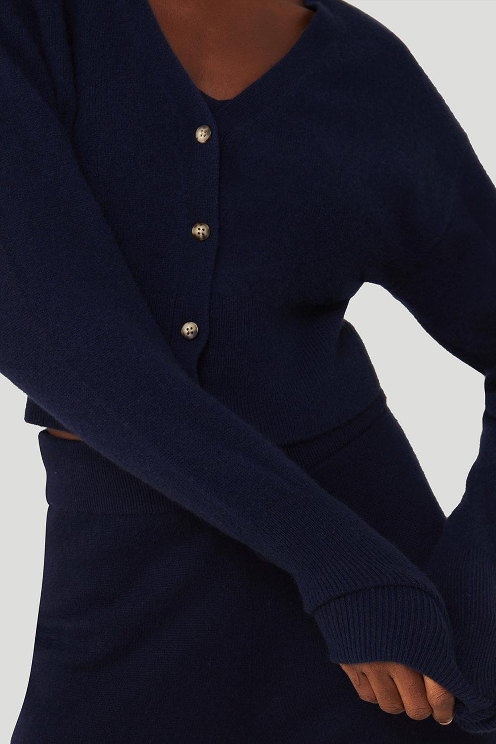 Alo Yoga Cashmere Jet Set Naisten Neuletakki Laivastonsininen | Suomi  4095-CUEAK