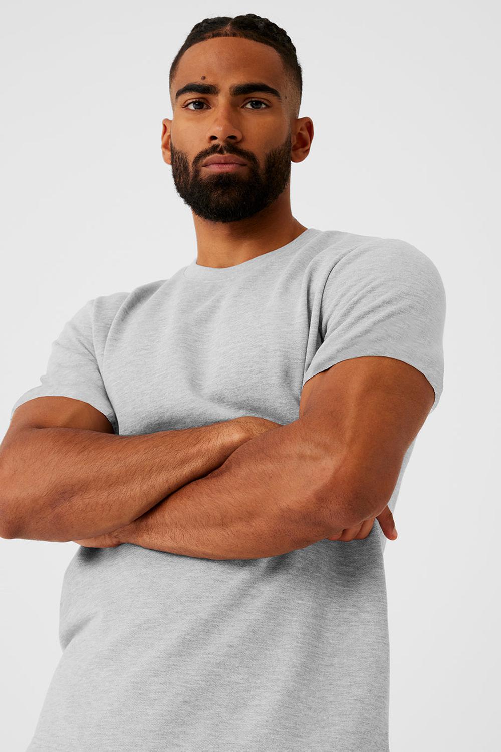 Alo Yoga Chill Miesten Short Sleeve Harmaat | Suomi  9378-COPLX