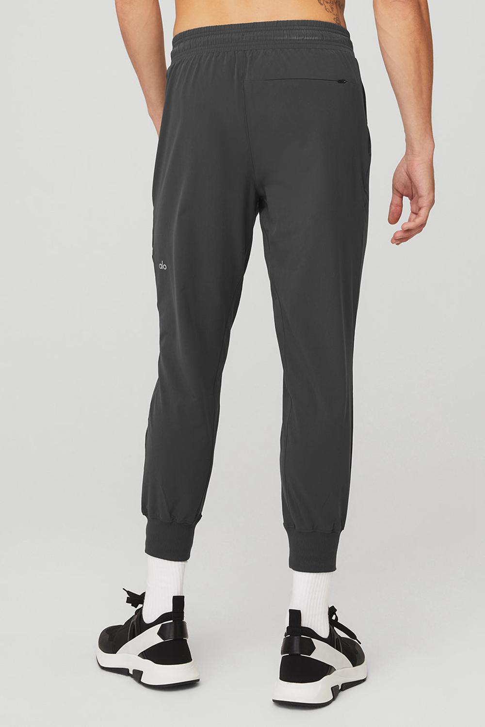 Alo Yoga Co-Op 7/8 Miesten Housut Anthracite | Suomi  6429-YETUA