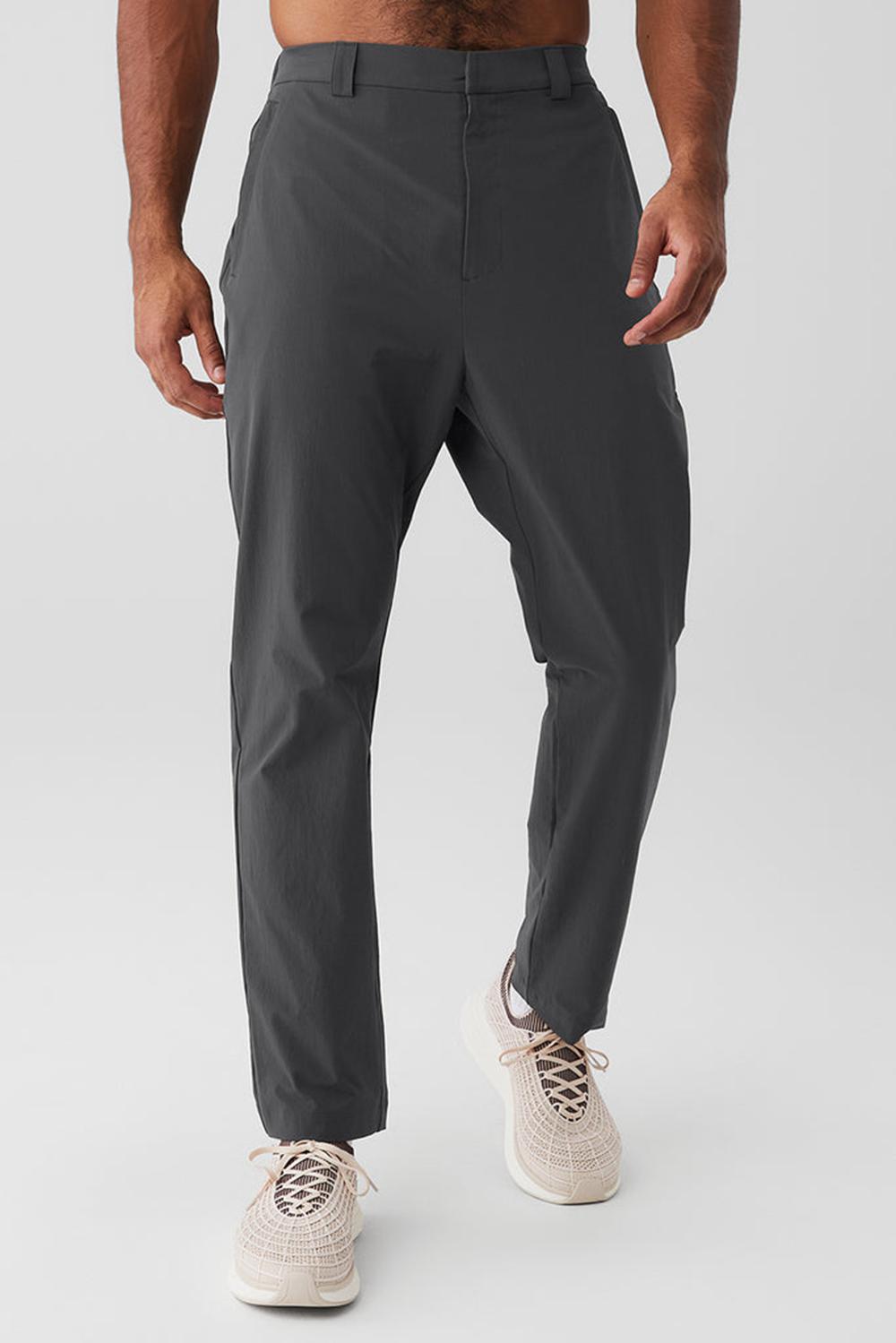 Alo Yoga Co-Op Cropped Tech Miesten Housut Anthracite | Suomi  4089-CFYDZ