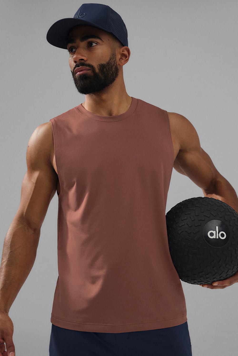 Alo Yoga Conquer Muscle Miesten Juoksupaidat Chestnut | Suomi  1374-HGEND