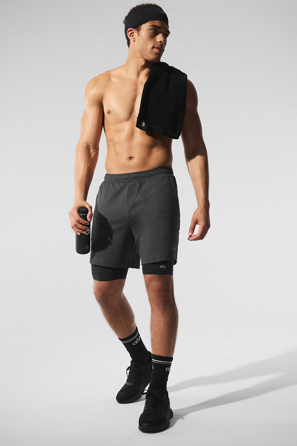 Alo Yoga Conquer React 2-In-1 Performance Miesten Shortsit Mustat | Suomi  8547-MSNAP