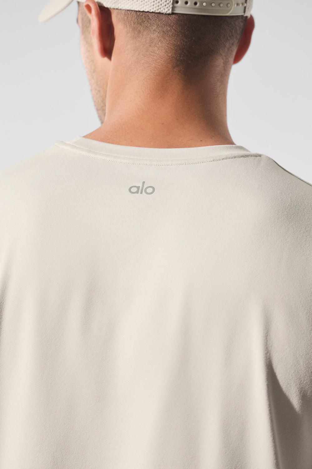 Alo Yoga Conquer Reform Crewneck Miesten Pitkähihainen Bone | Suomi  1079-OZFEX