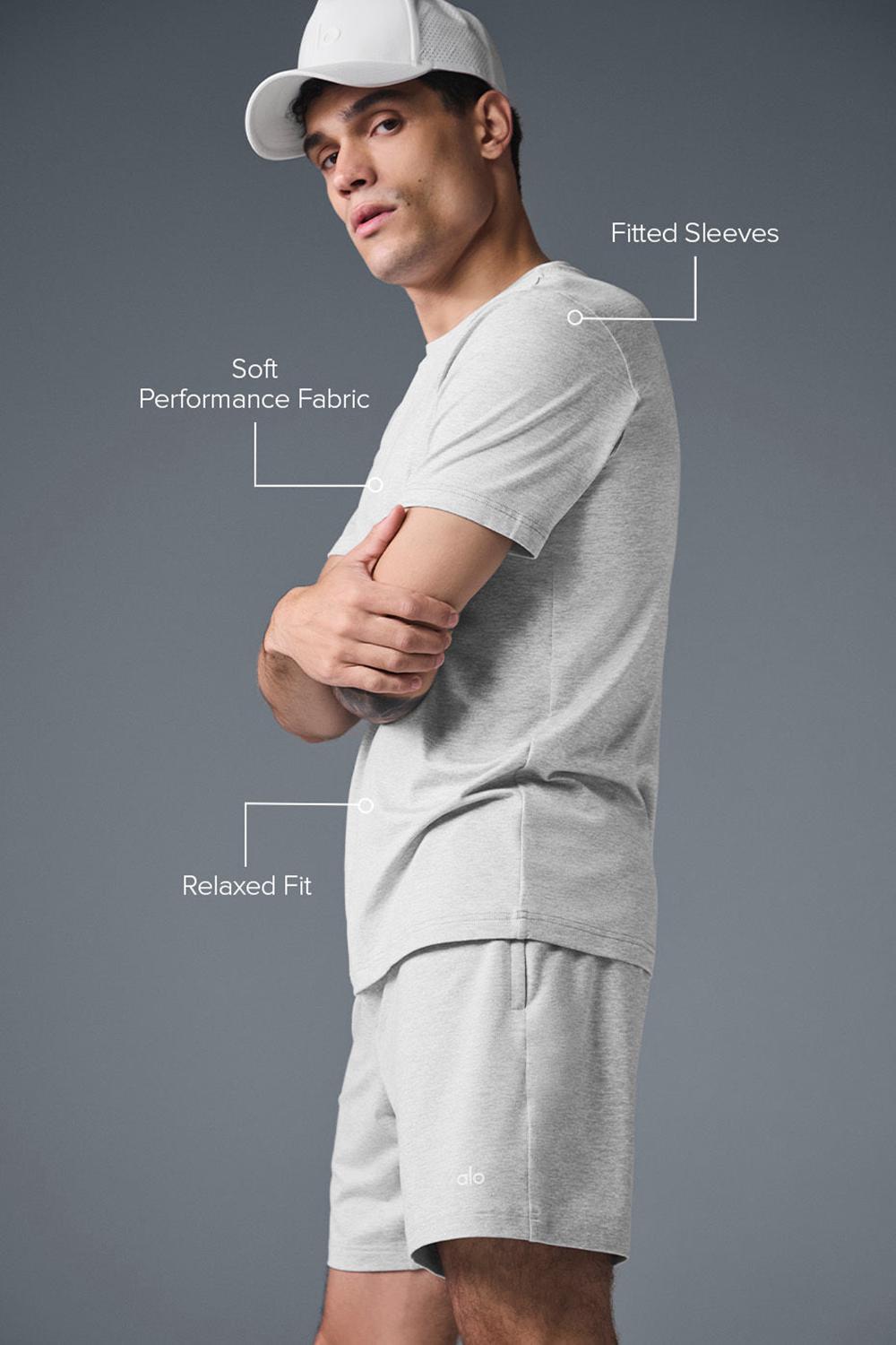 Alo Yoga Conquer Reform Crewneck Miesten Short Sleeve Harmaat | Suomi  9071-BSLHC