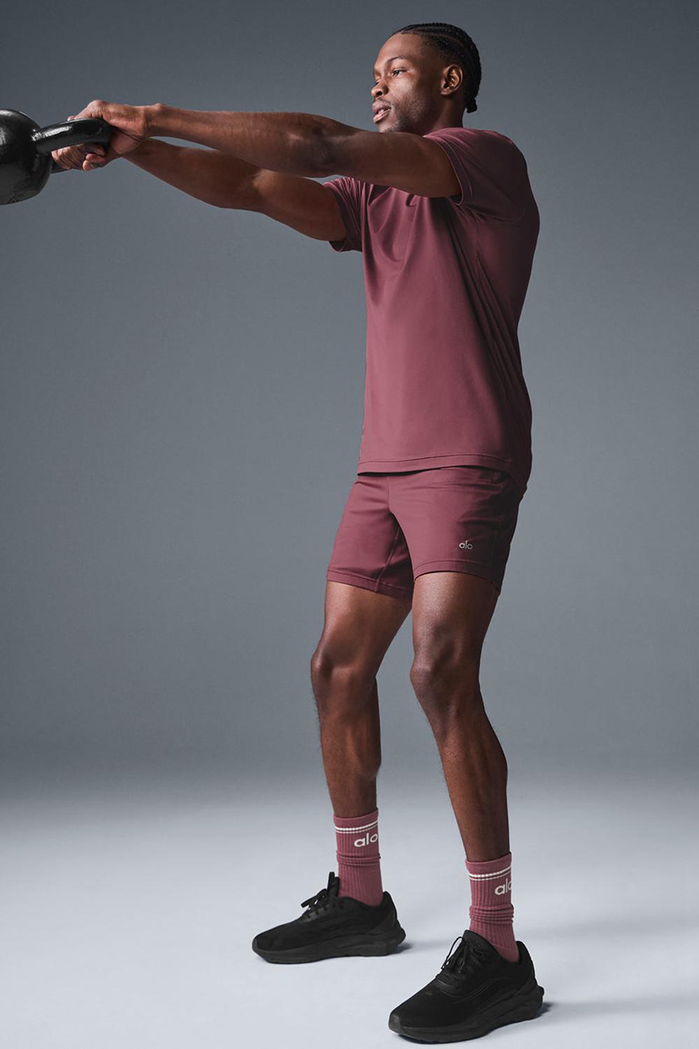 Alo Yoga Conquer Reform Crewneck Miesten Short Sleeve Viininpunainen | Suomi  6247-ESGLX