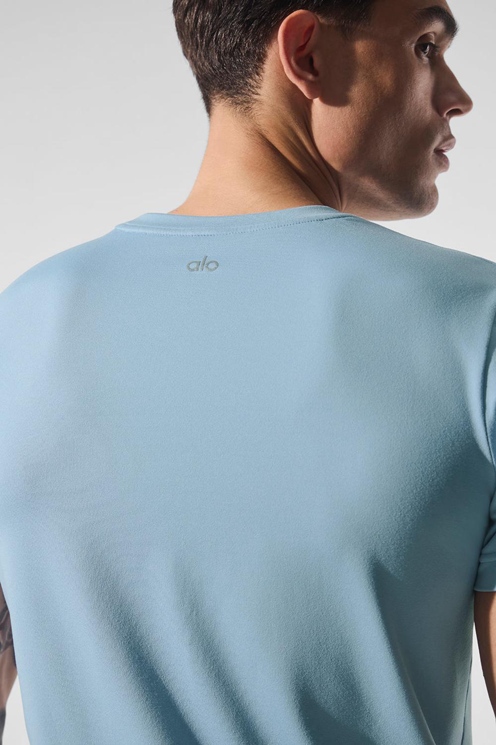 Alo Yoga Conquer Reform Crewneck Miesten Short Sleeve Sininen | Suomi  4152-SENFM