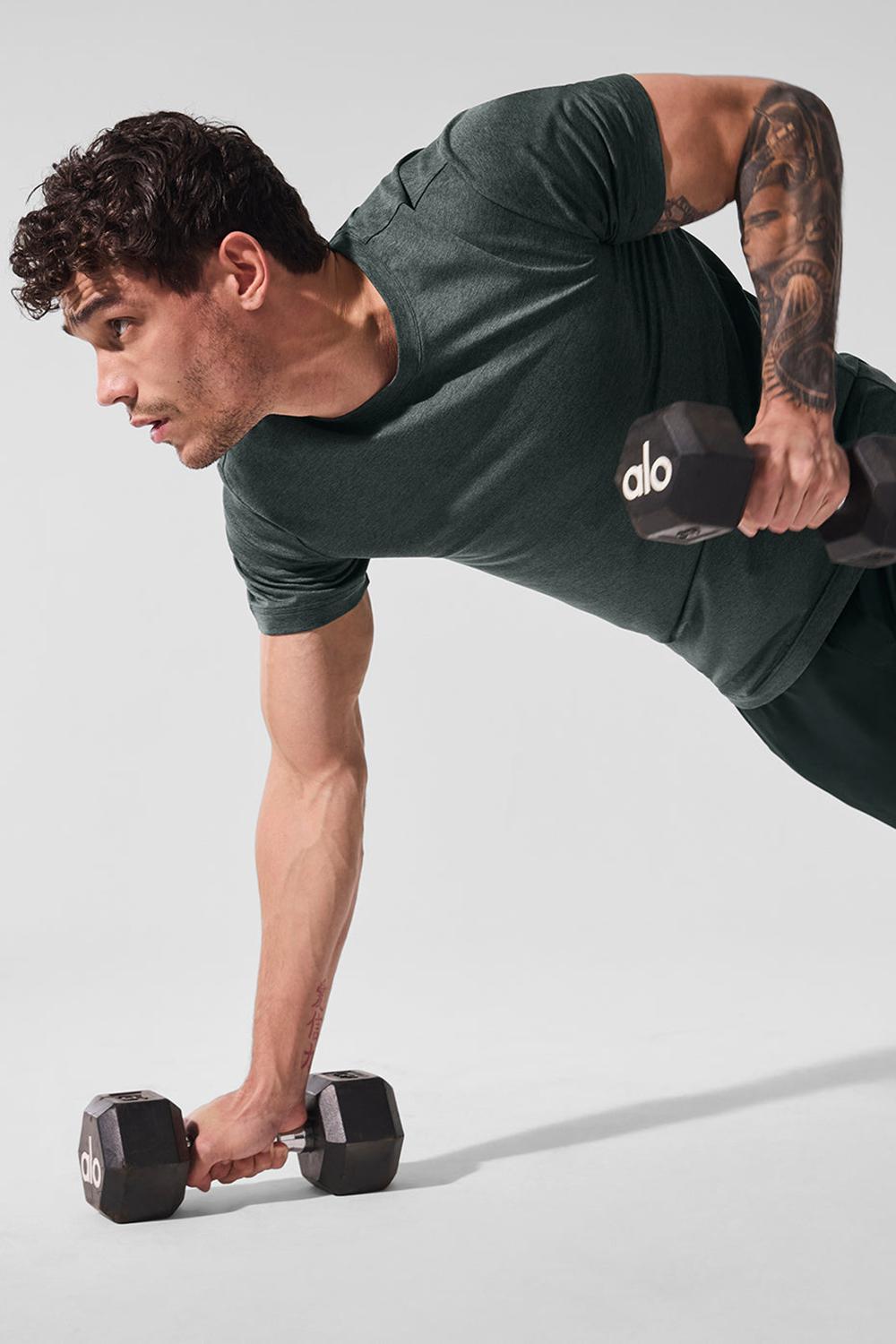 Alo Yoga Conquer Reform Crewneck Miesten Short Sleeve Vihreä | Suomi  0738-ORZUH