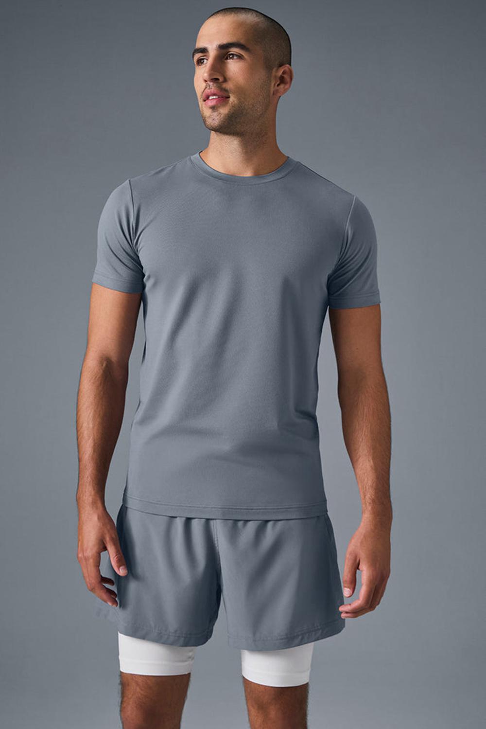 Alo Yoga Conquer Reform Crewneck Sleeve Miesten Short Sleeve Harmaat | Suomi  2074-LAEQN